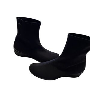Ladies Black Gortex Ankle Boots by Ecco-Slip Ons-Stretch-Wedge-Size E41/US10
